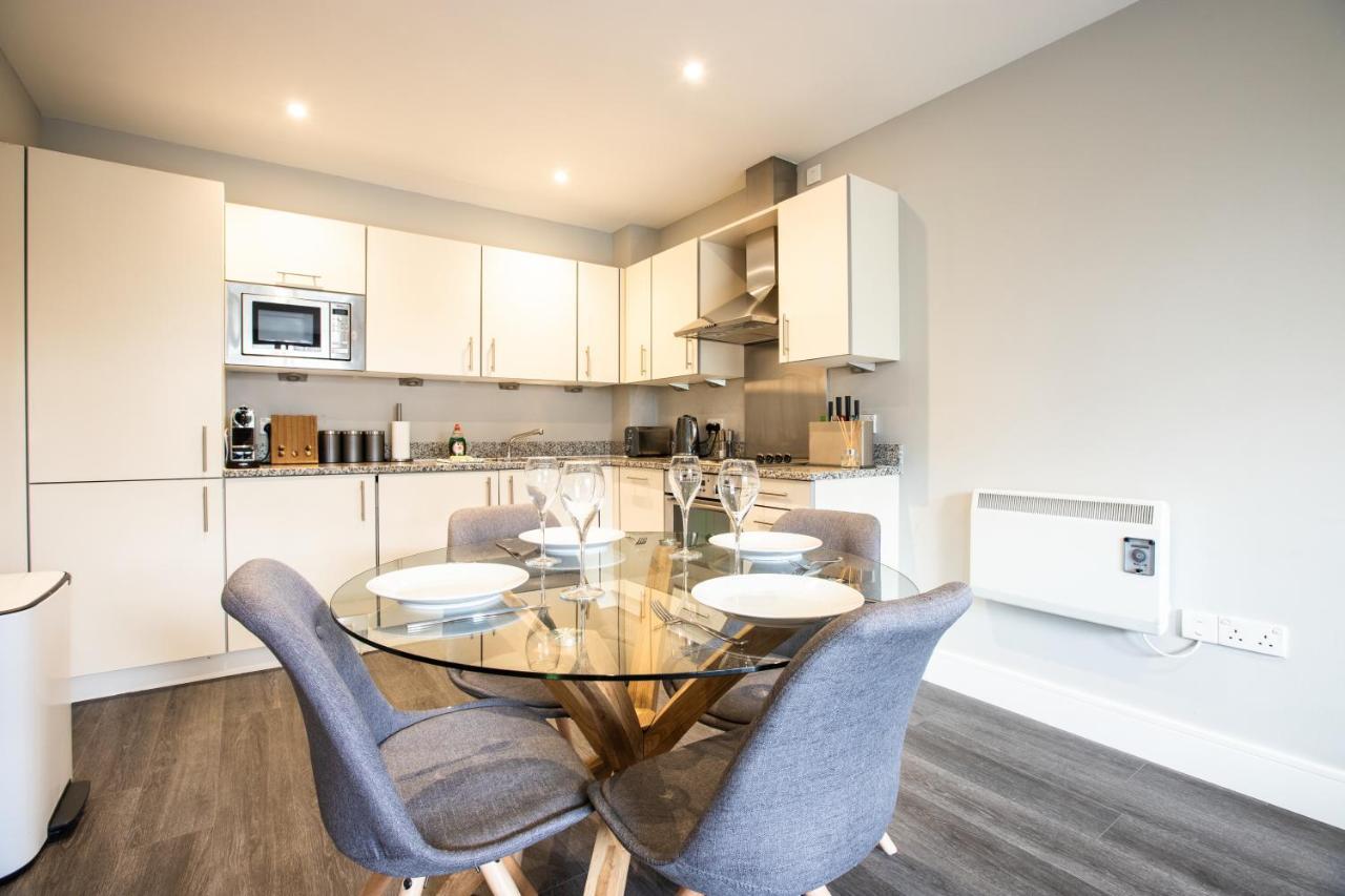 Urban Living'S - The Wren Beautiful City Centre Apartment With Parking Oksford Zewnętrze zdjęcie